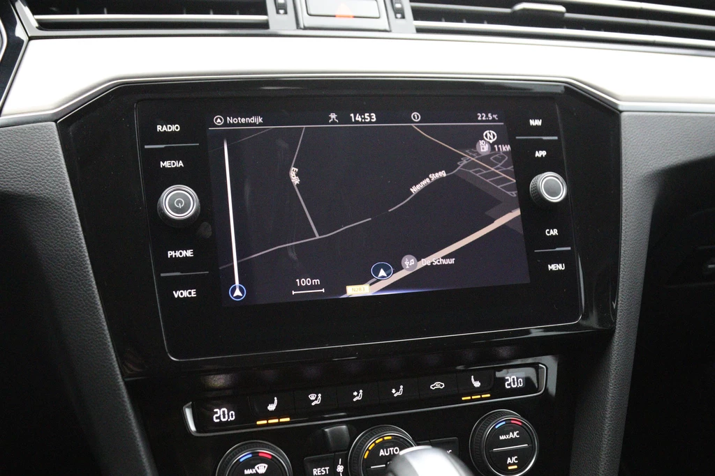 Volkswagen Passat – foto 13