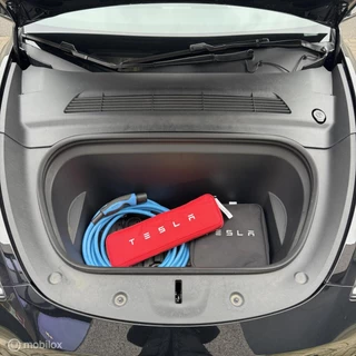 Tesla Model Y – thumbnail 30