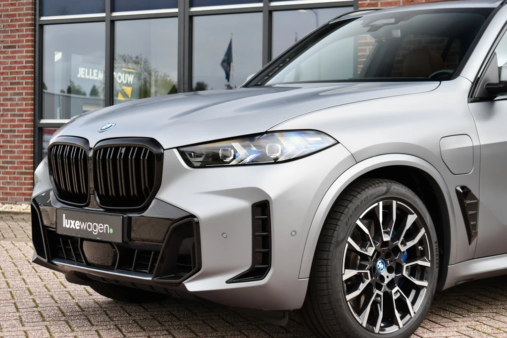 BMW X5 – foto 3
