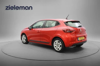 Renault Clio – thumbnail 3