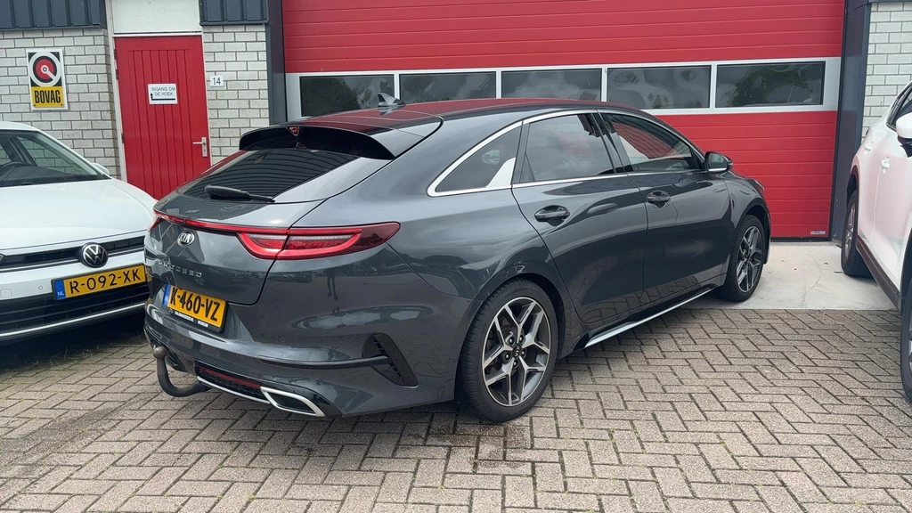 Kia ProCeed – foto 2