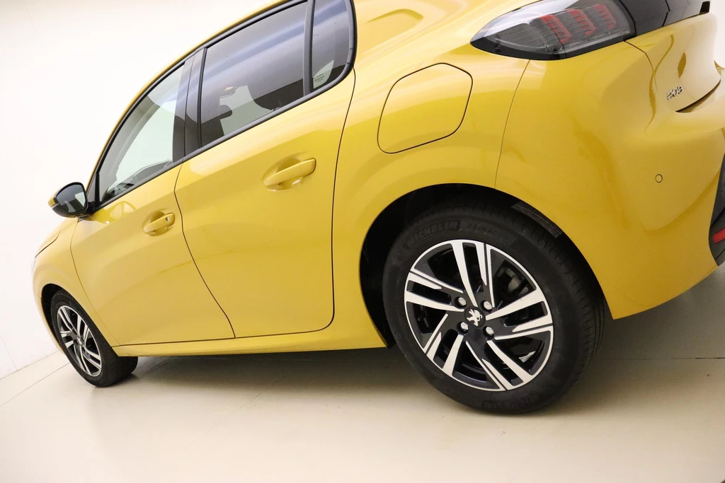 Peugeot 208 – foto 17