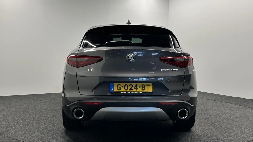 Alfa Romeo Stelvio – foto 4