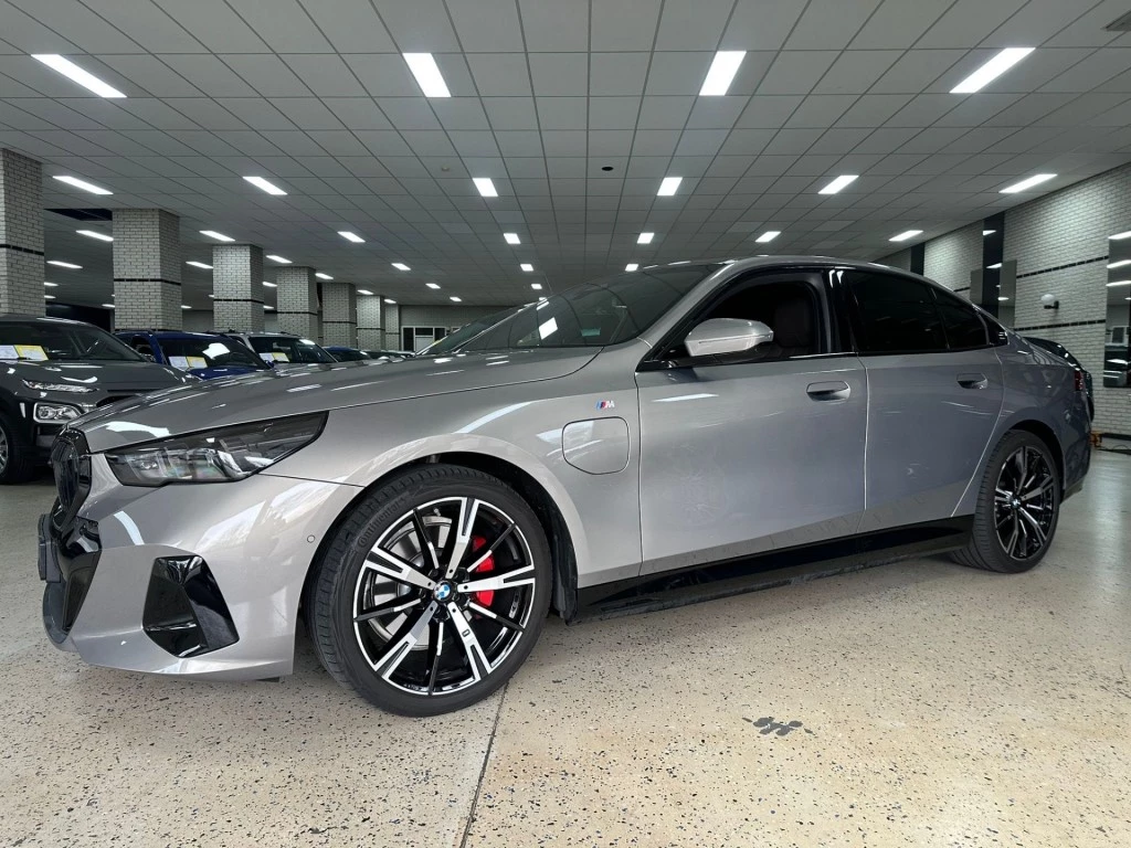 BMW 5 Serie – foto 2