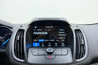 Ford Kuga – thumbnail 23