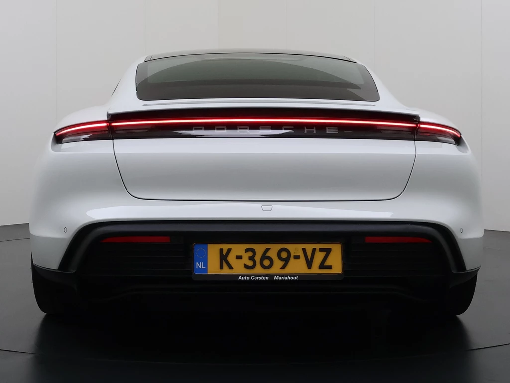 Porsche Taycan – foto 4