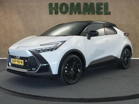 Toyota C-HR 2.0 Plug-in Hybrid 220 GR SPORT PLUS - ORIGINEEL NEDERLANDSE AUTO - PARKEERSENSOREN VOOR EN ACHTER - STOEL & STUUR VERWARMING - KEYLESS ENTRY & START - DRAADLOZE TELEFOONLADER - DODEHOEK DETECTIE