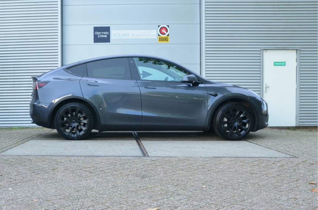 Tesla Model Y – foto 4