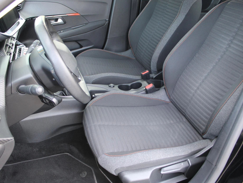 Peugeot 208 – foto 14