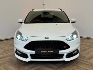 Ford Focus – thumbnail 7