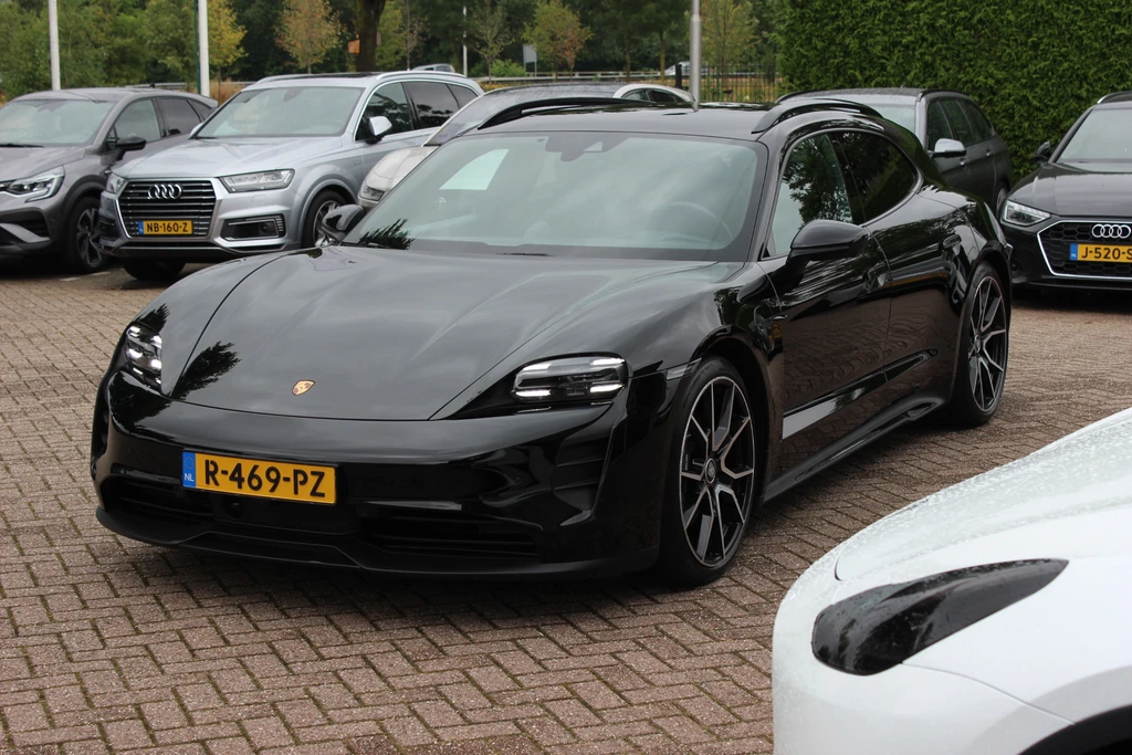 Porsche Taycan – foto 1