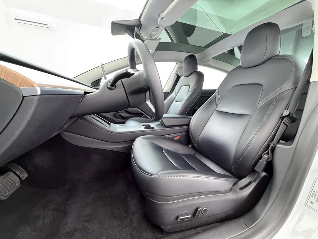 Tesla Model 3 – foto 15