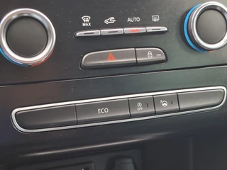 Renault Mégane Estate – thumbnail 14