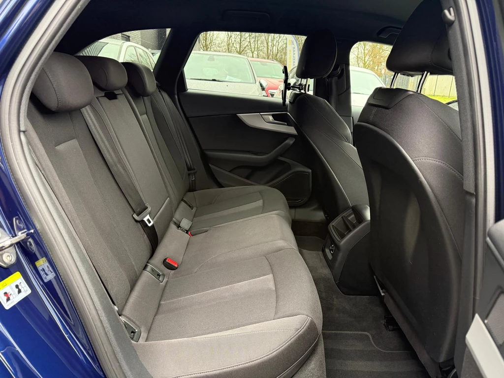 Audi A4 – foto 33