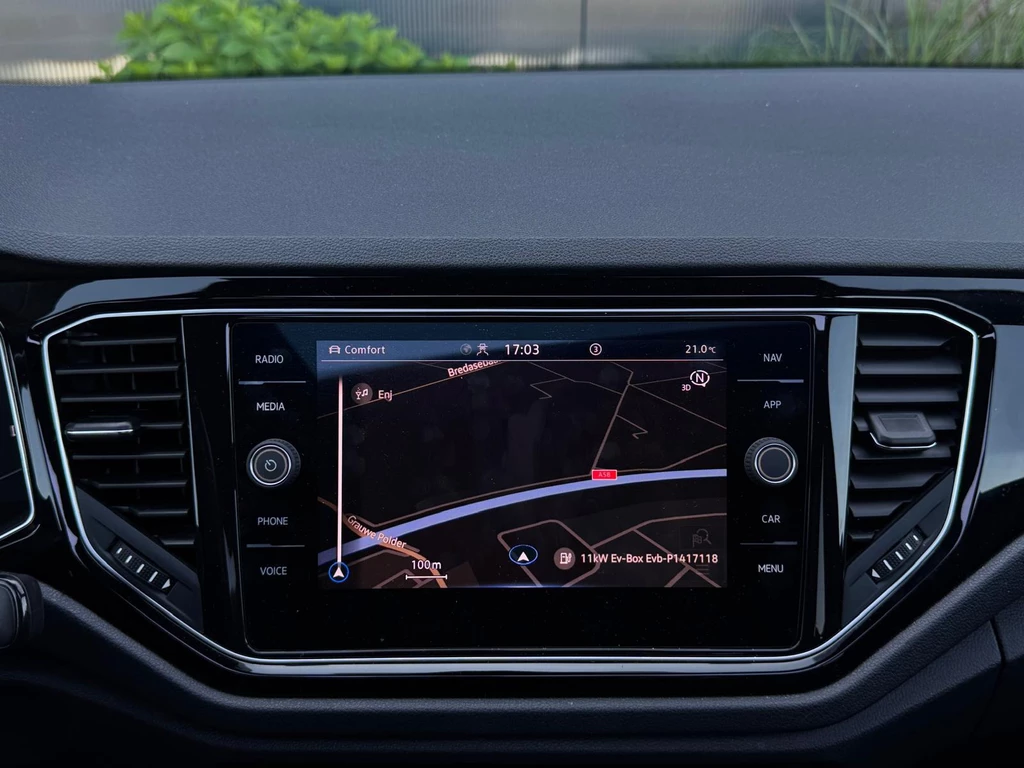 Volkswagen T-Roc – foto 24
