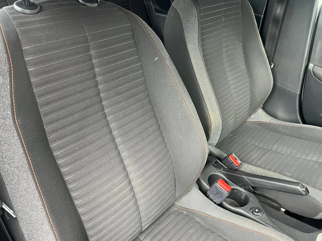 Peugeot 208 – foto 13