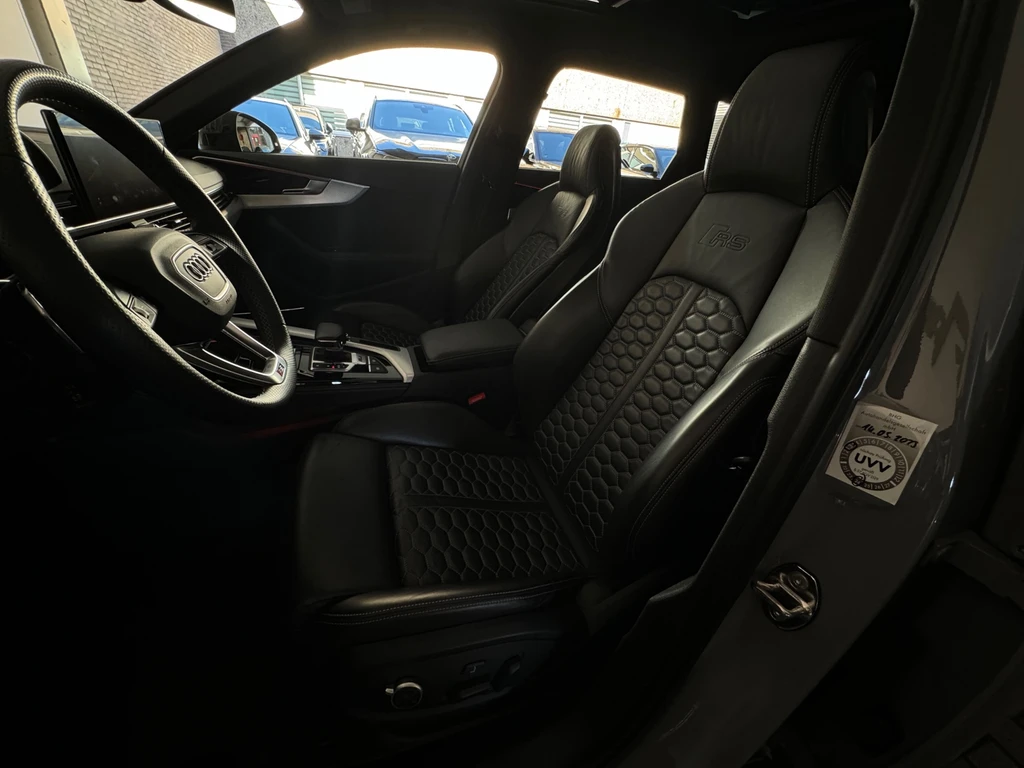 Audi RS4 – foto 10