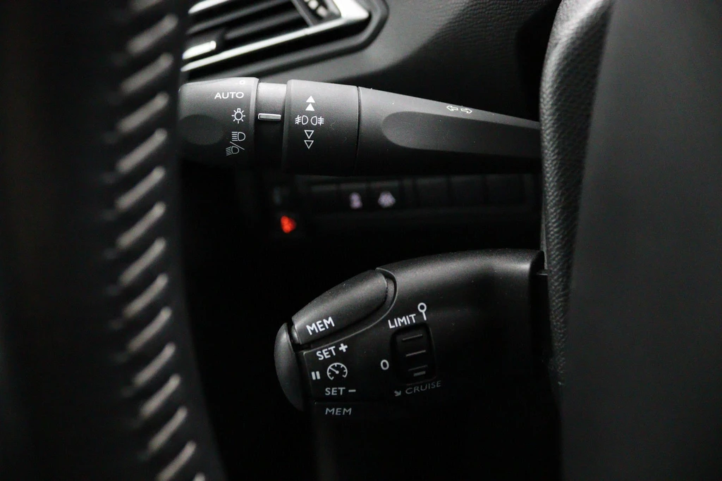 Peugeot 308 – foto 19