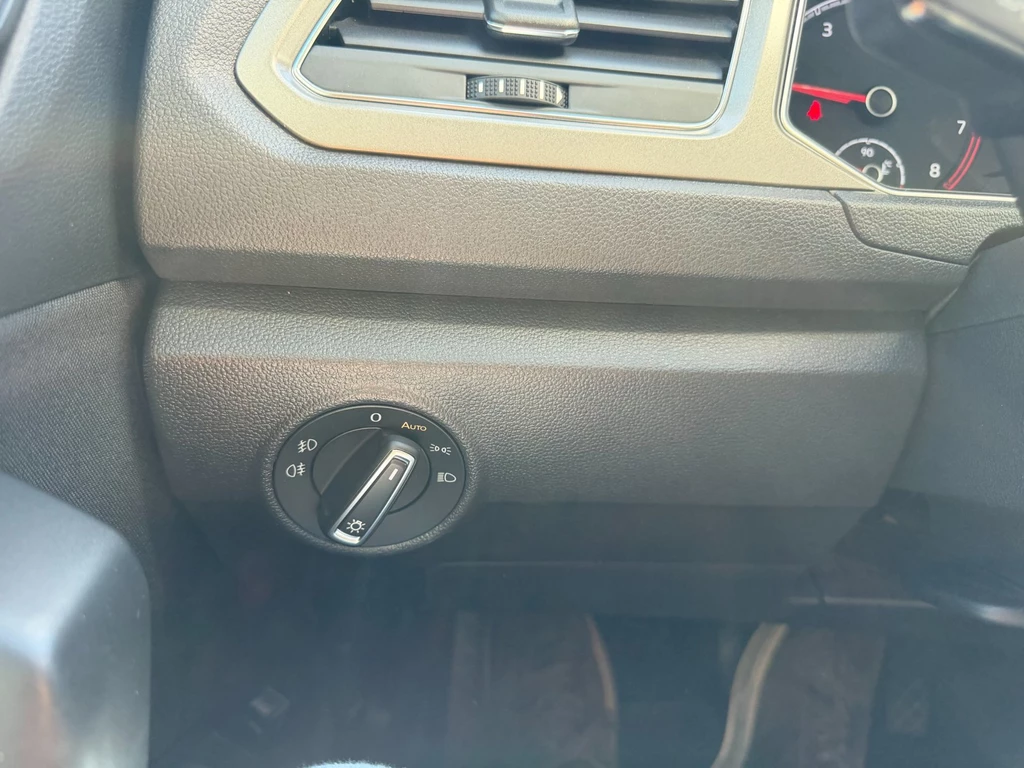 Volkswagen T-Roc – foto 18