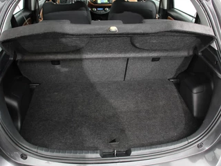Toyota Yaris – thumbnail 9