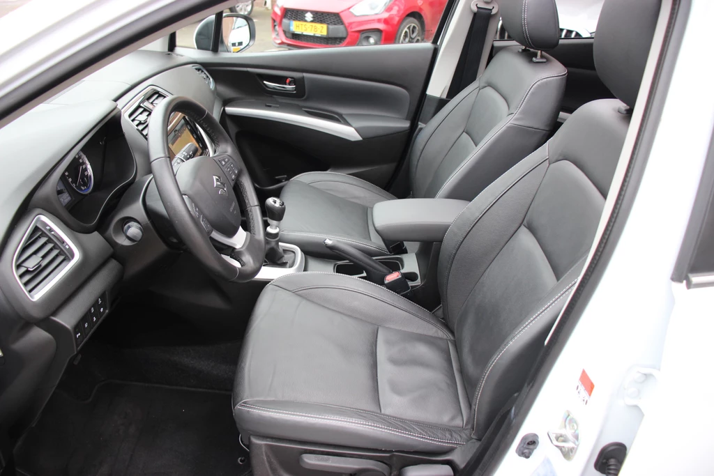 Suzuki S-Cross – foto 11
