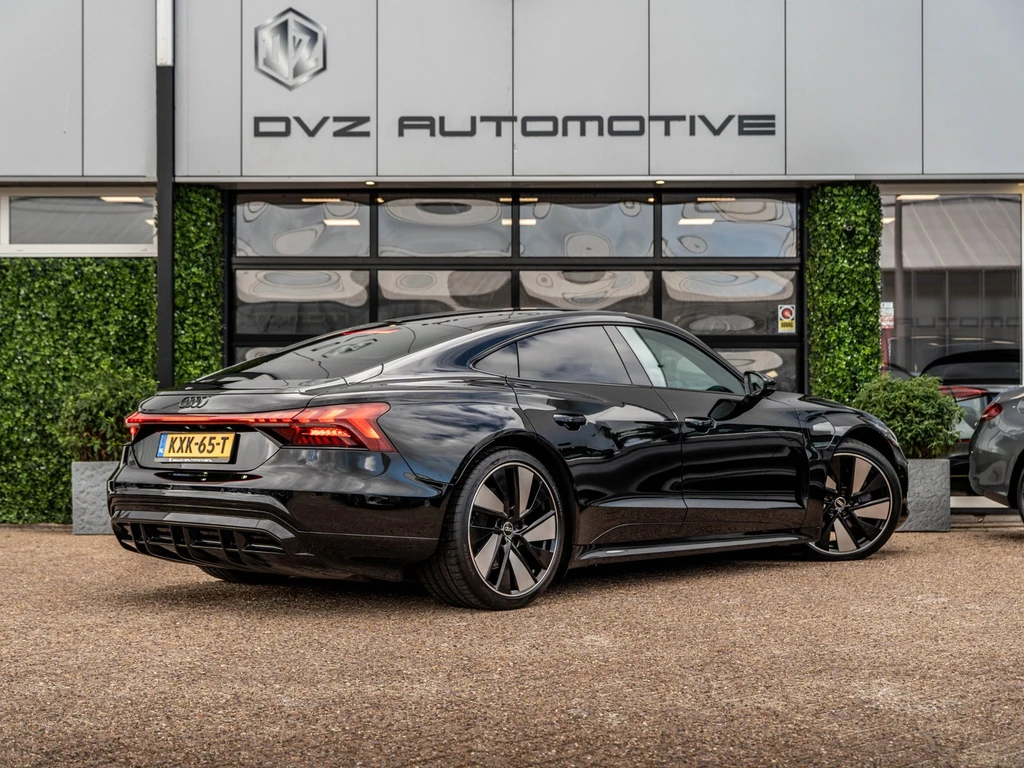 Audi e-tron GT – foto 5