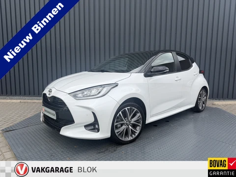 Toyota Yaris 1.5 Hybrid Executive / Bi tone | FACELIFT | 10 jr GARNTIE | Rijklaar!!!