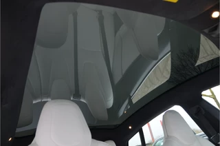 Tesla Model S – thumbnail 6