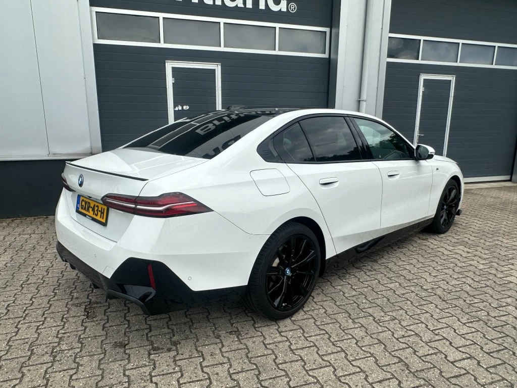 BMW 5 Serie – foto 4