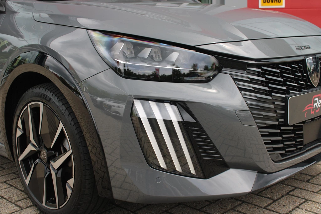 Peugeot 208 – foto 16