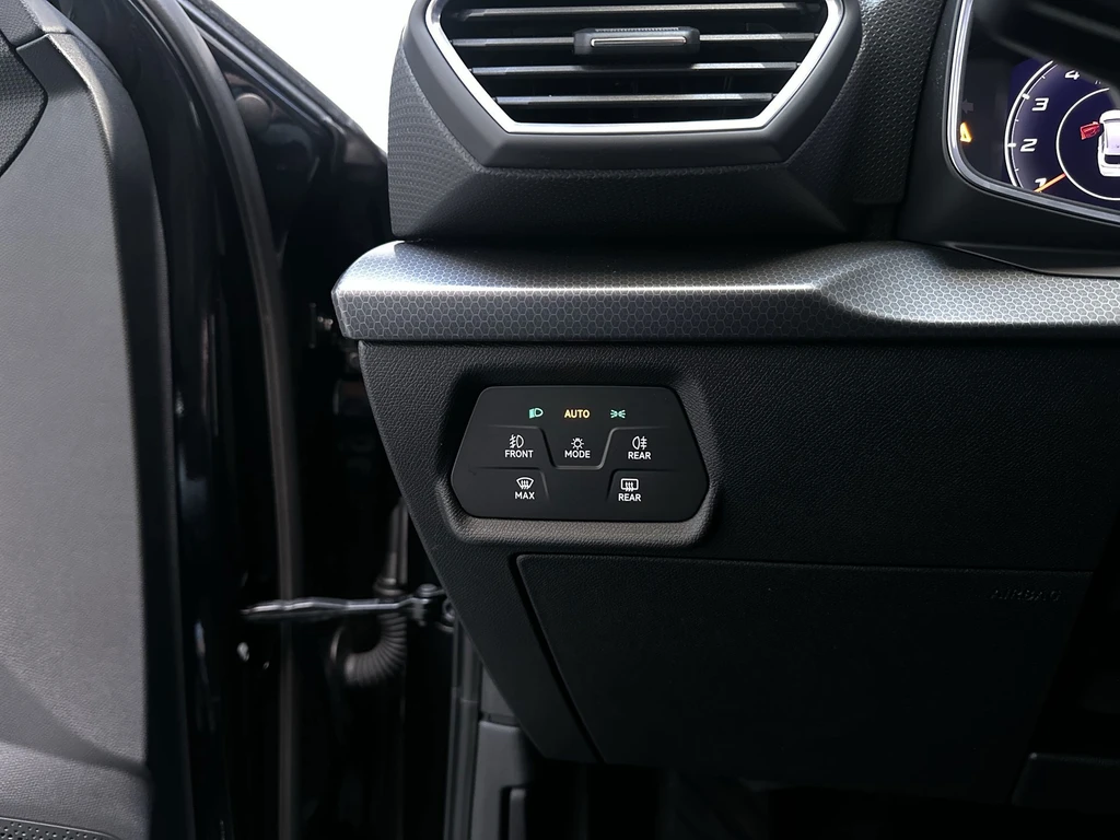 SEAT Leon – foto 22