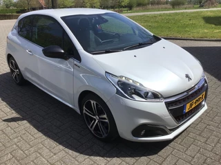 Peugeot 208 – thumbnail 6