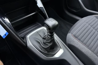 Peugeot 208 – thumbnail 24