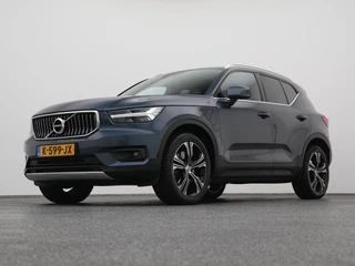 Volvo XC40 – thumbnail 2