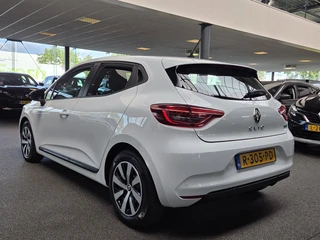 Renault Clio – thumbnail 3