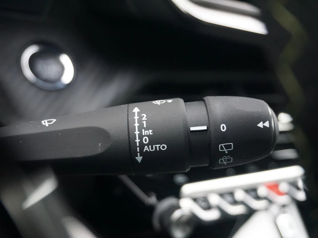 Peugeot e-2008 – foto 22
