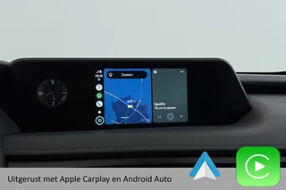Lexus UX – thumbnail 24