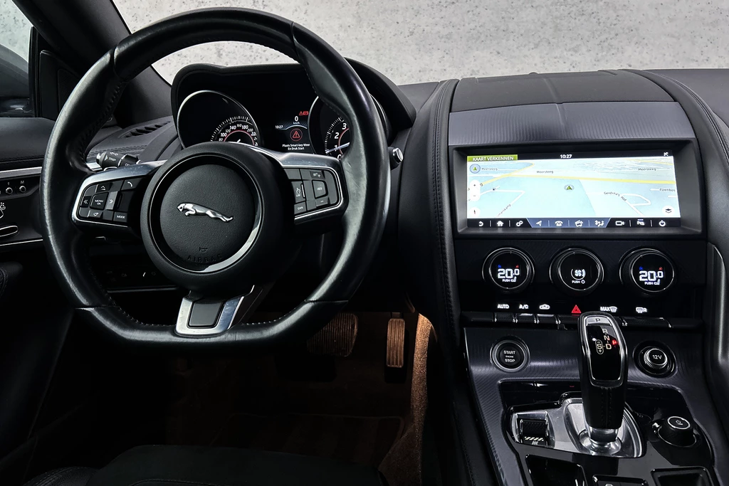 Jaguar F-TYPE – foto 10
