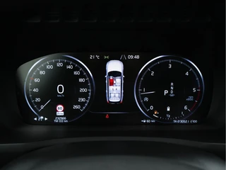 Volvo XC90 – thumbnail 22