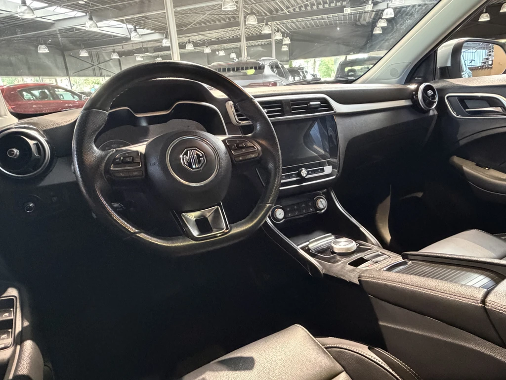 MG ZS EV – foto 21