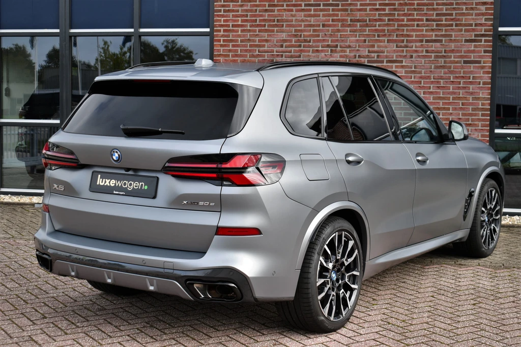 BMW X5 – foto 16