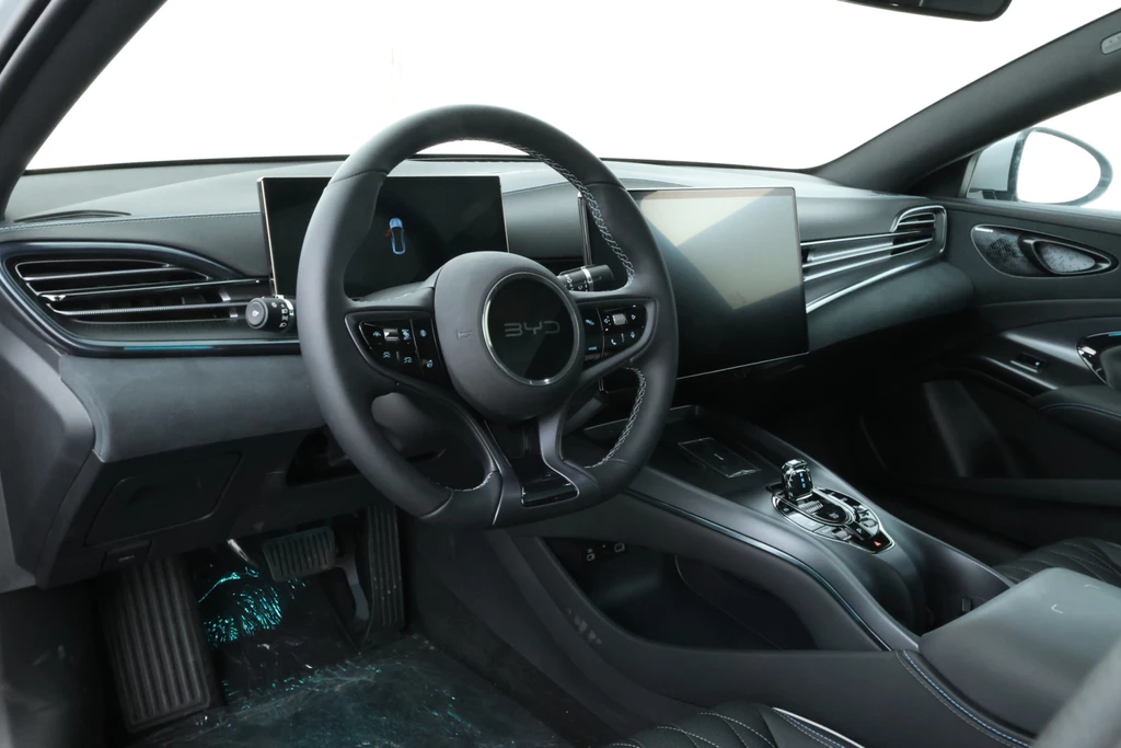 BYD SEAL – foto 17