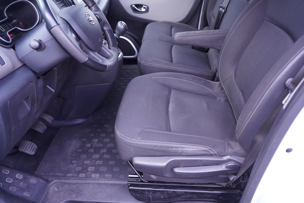 Nissan NV300 – foto 24