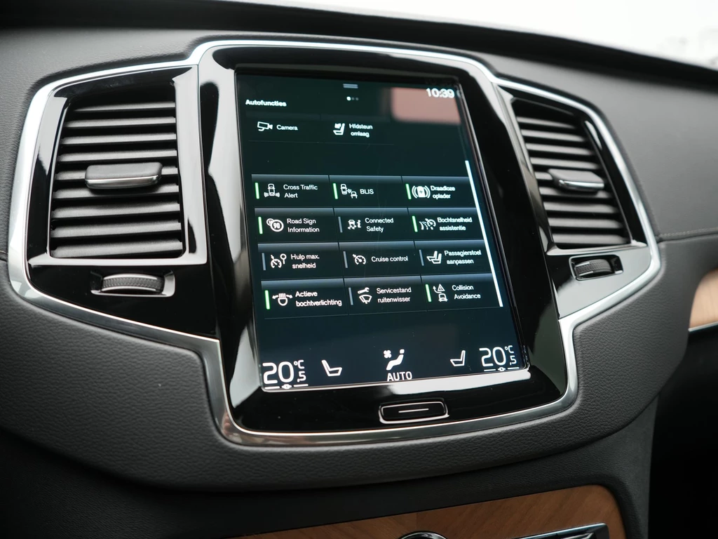 Volvo XC90 – foto 43