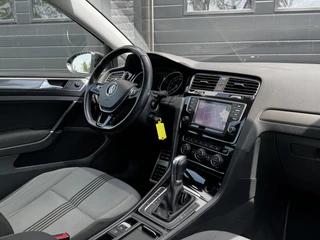 Volkswagen Golf – thumbnail 7
