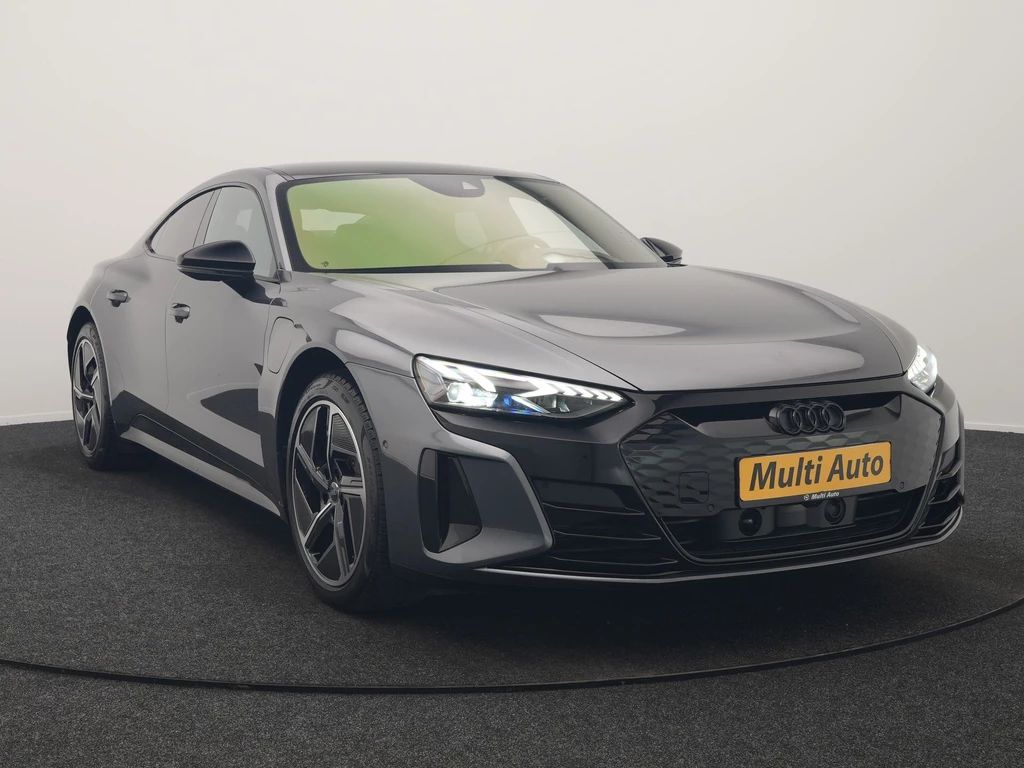Audi e-tron GT – foto 8