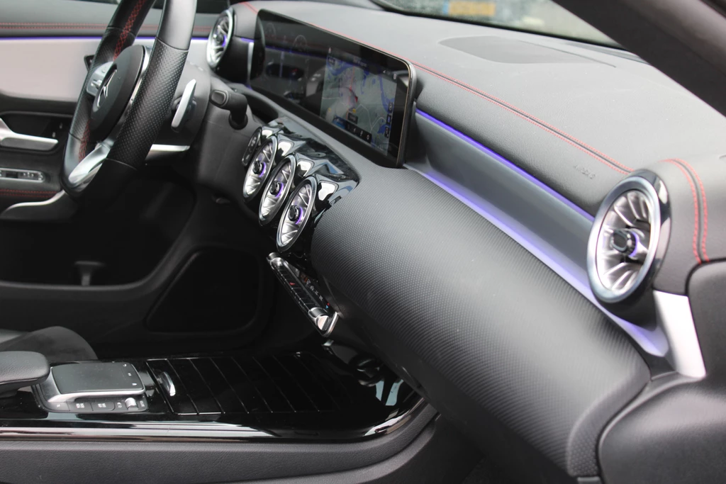 Mercedes-Benz CLA – foto 17