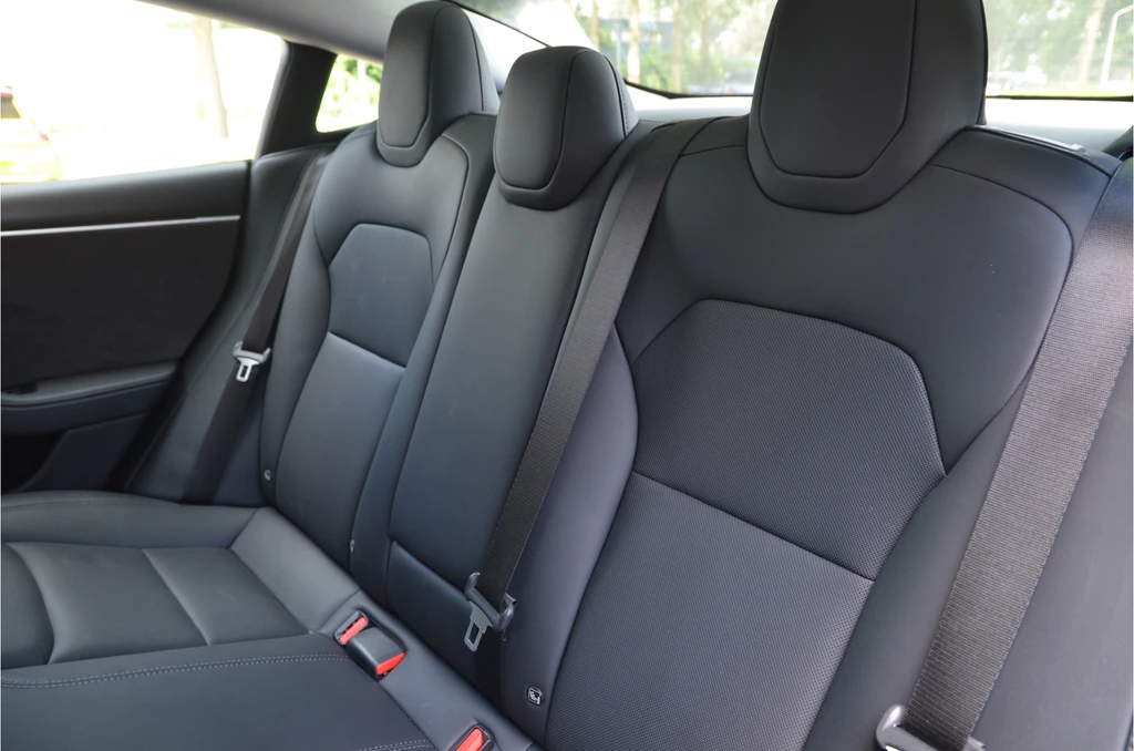 Tesla Model 3 – foto 14