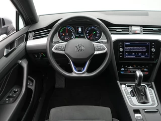 Volkswagen Passat – thumbnail 14