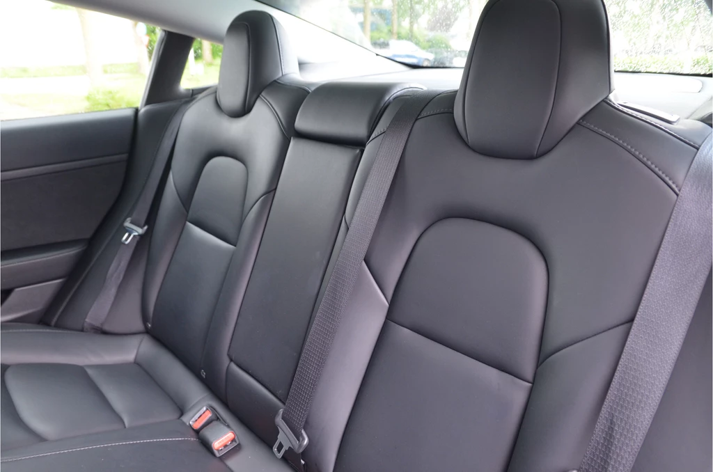 Tesla Model 3 – foto 13
